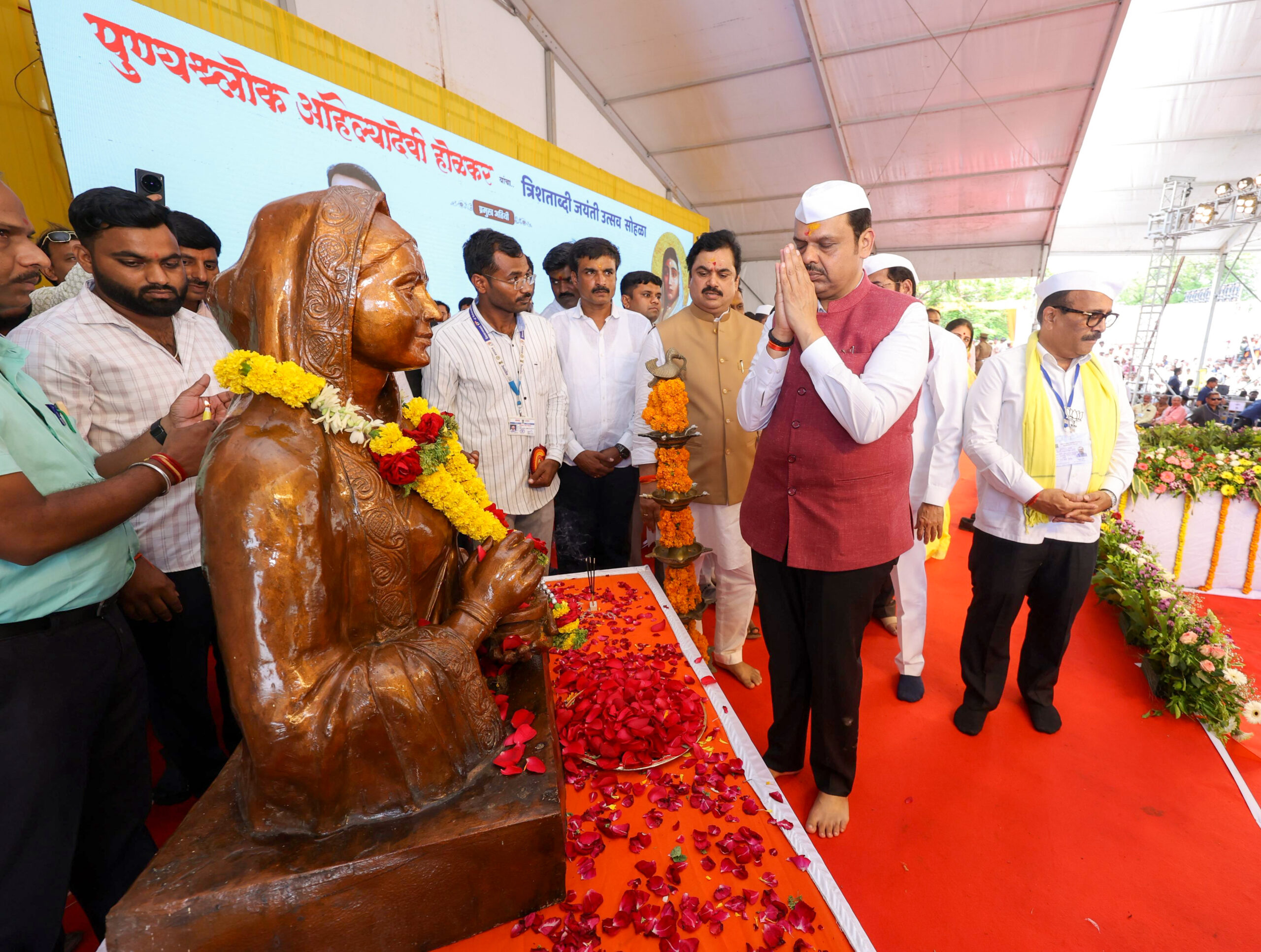 पुण्यश्लोक अहिल्यादेवी होळकरांच्या‌ कार्याचा आदर्श घेत राज्य शासन वंचितांच्या कल्याणासाठी काम करणार – मुख्यमंत्री देवेंद्र फडणवीस